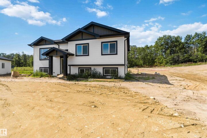 Property Photo:  55108 Range Road 15 401  AB T0E 1V0 