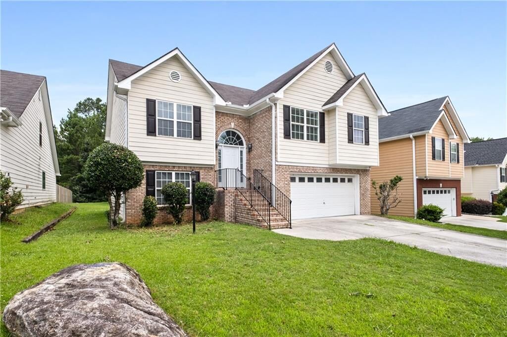 Property Photo:  2323 Crimson Creek Lane  GA 30078 