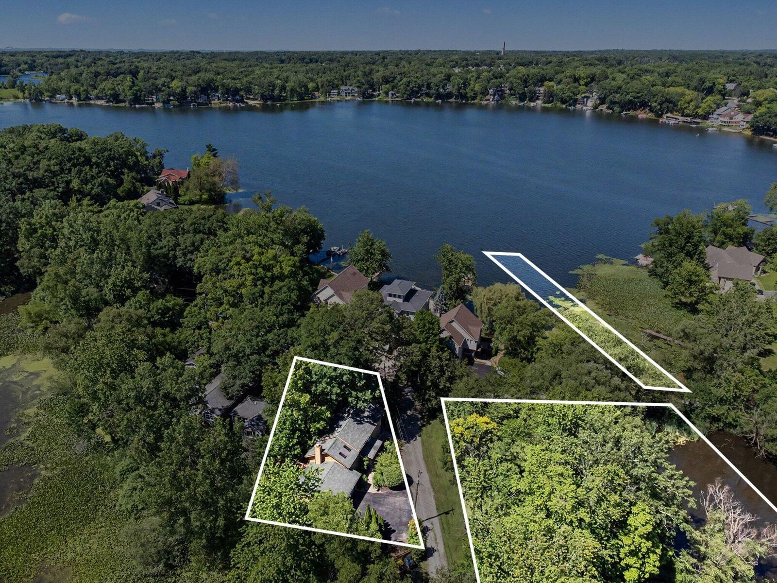 Property Photo:  1424 Island Road  IN 46383 