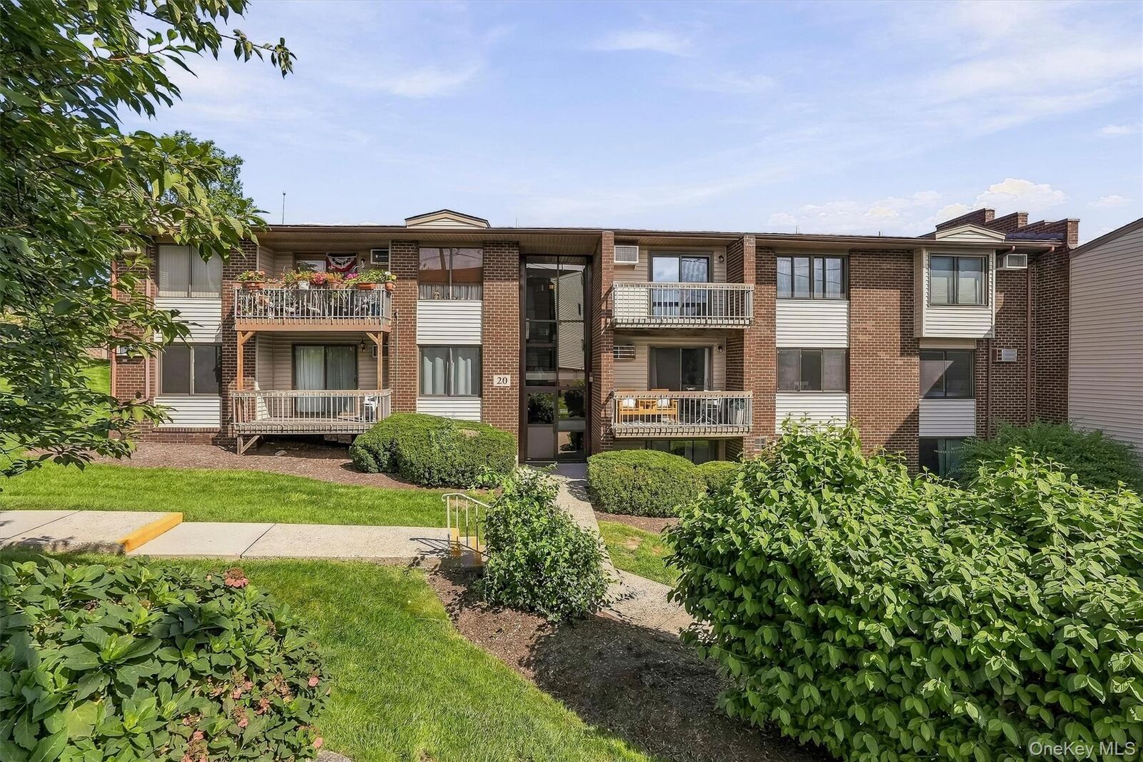 Property Photo:  206 Country Club Lane  NY 10970 