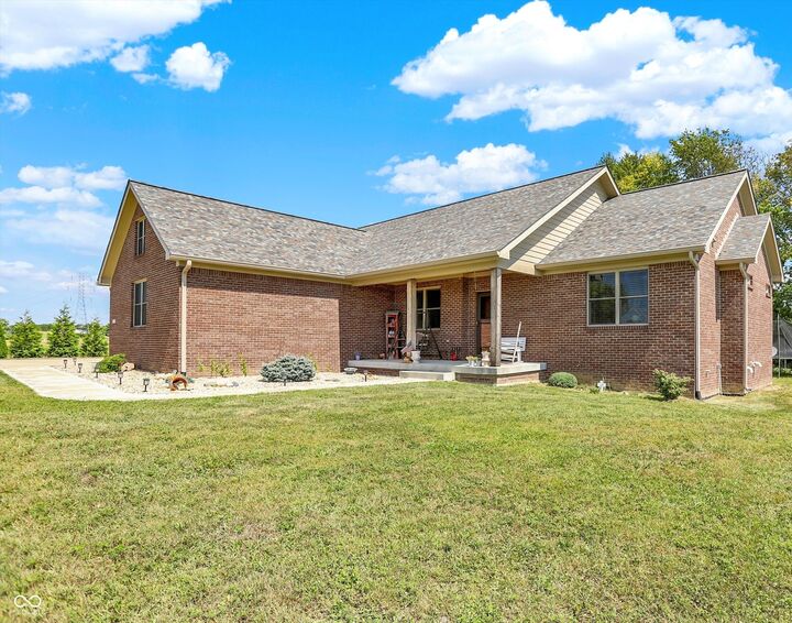 Property Photo:  139 Campbell Road  IN 46143 