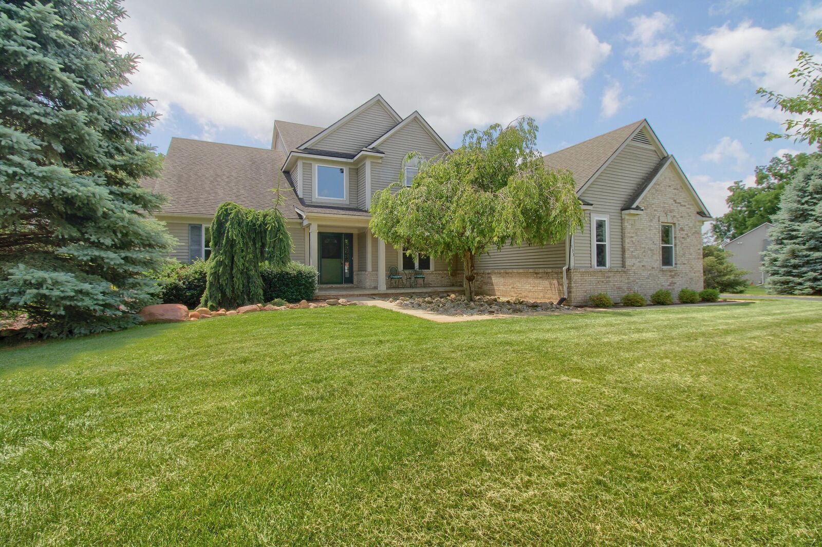Property Photo:  6833 N Meadows Pass  MI 48130 