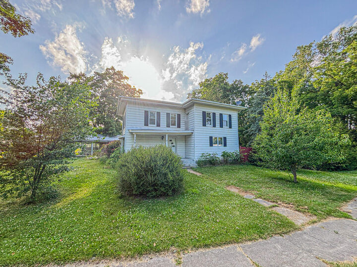 Property Photo: 136 Sturgis Street MI 48845