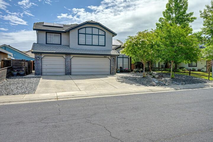 Property Photo: 5937 Blackstone Drive CA 95765