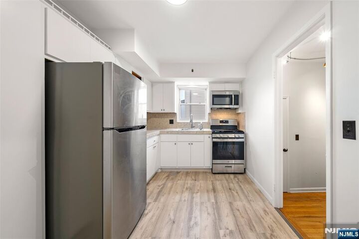 Property Photo: 209 8th Street 2 NJ 07022