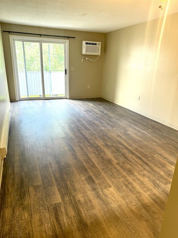 Property Photo:  130 Eastern Avenue  NH 03104 