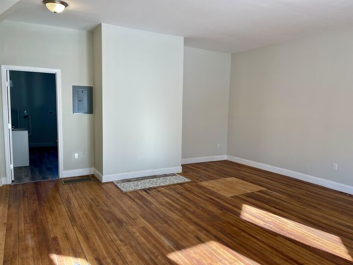 Property Photo:  90 Pleasant Street  NH 03235 