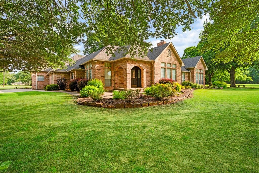 Property Photo:  4585 Farm Road 195  TX 75462 