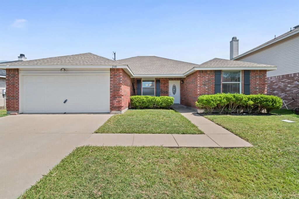 Property Photo: 2140 Hacienda Court TX 75052