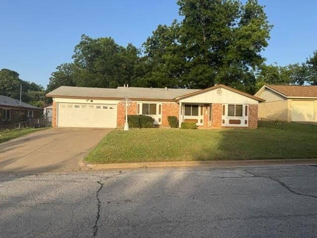 Property Photo:  503 Franklin Drive  TX 76040 