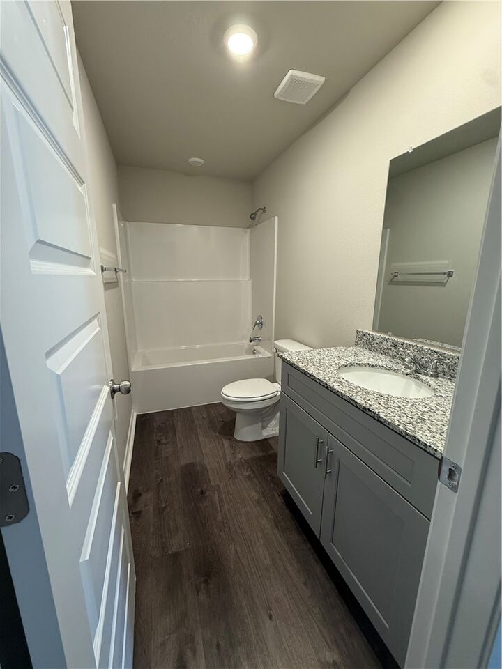 Property Photo:  2599 Meramec Street  AR 72701 