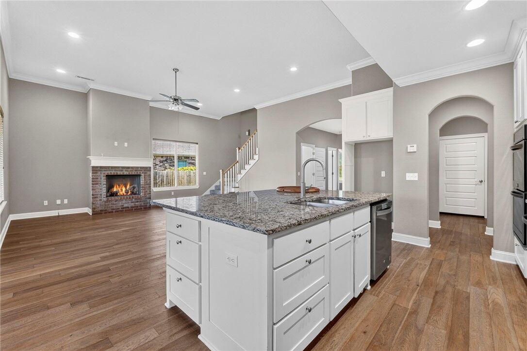 Property Photo:  4104 SW Hollyhock Street  AR 72713 