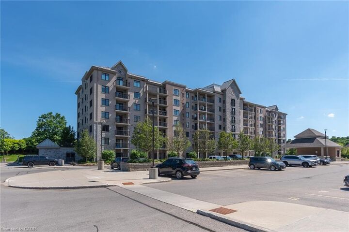 Property Photo: 776 Laurelwood Drive 716 ON N2V 0A8