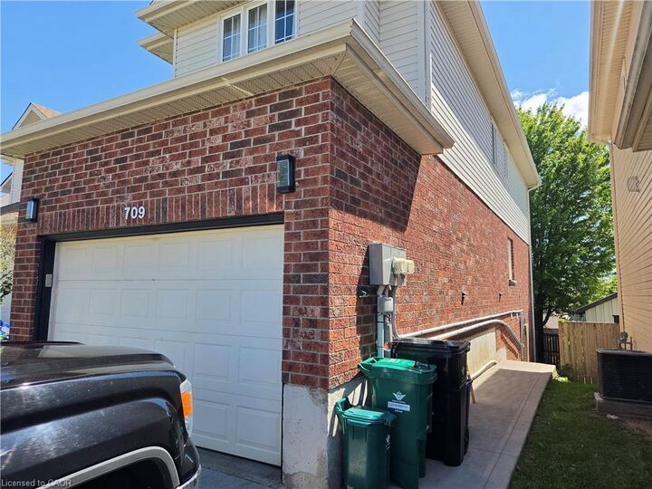 Property Photo:  709 Windflower Crescent  ON N2E 4B3 