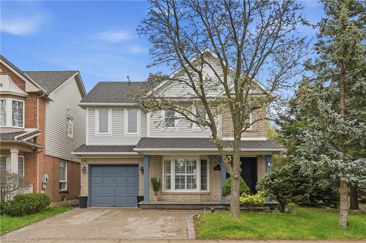 5010 Bunton Crescent — photo 1