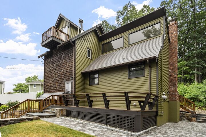 Property Photo: 68 Murphy Rd MA 01749