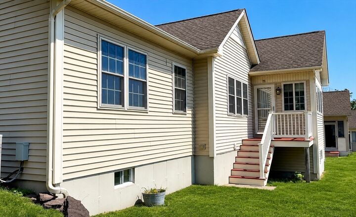 Property Photo:  717 Northampton St 12  MA 01040 
