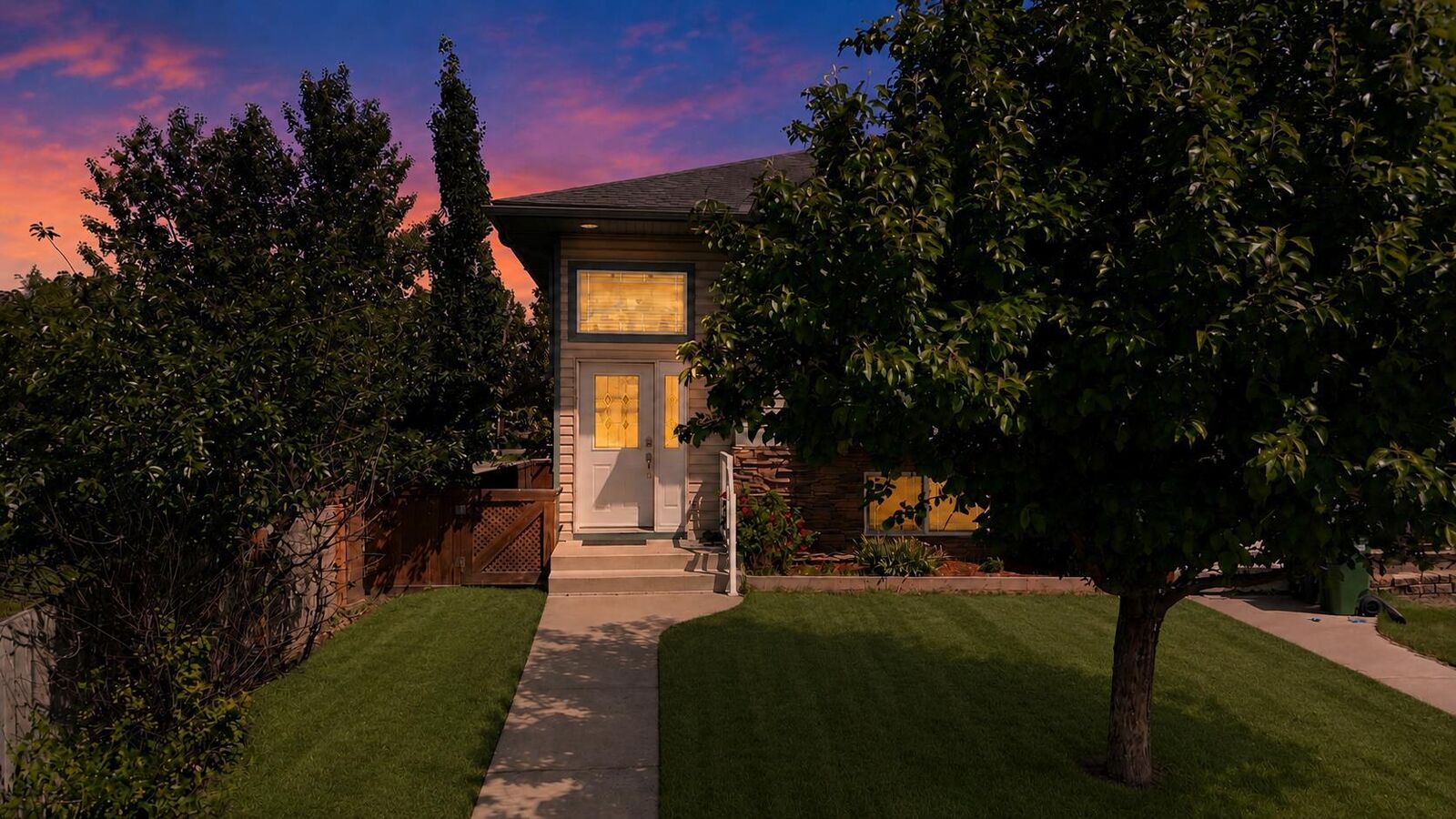 Property Photo: 5C Crystal Ridge Cove AB T1P 1R6