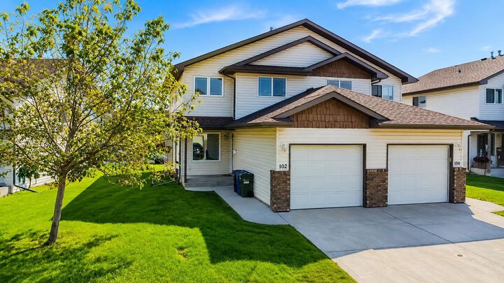 Property Photo:  6220 Orr Drive 102  AB T4P 3Z8 
