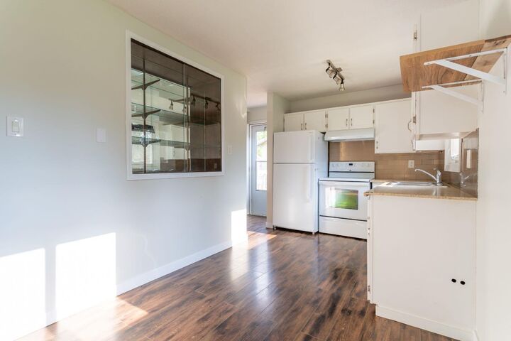Property Photo: 3409 49 Avenue SK S9V 2A2