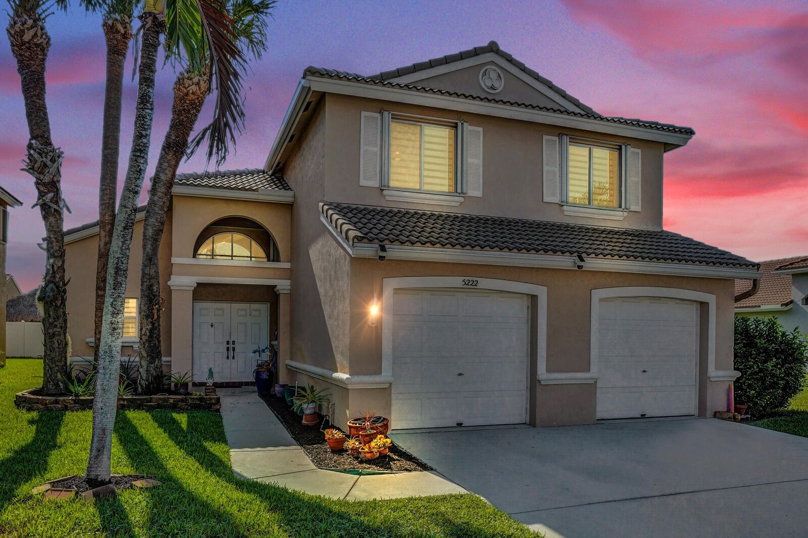 Property Photo:  5222 Prairie Dunes Village Circle  FL 33463 