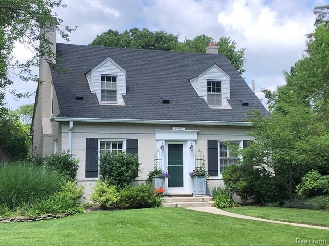 Property Photo: 27791 Lathrup Boulevard MI 48076
