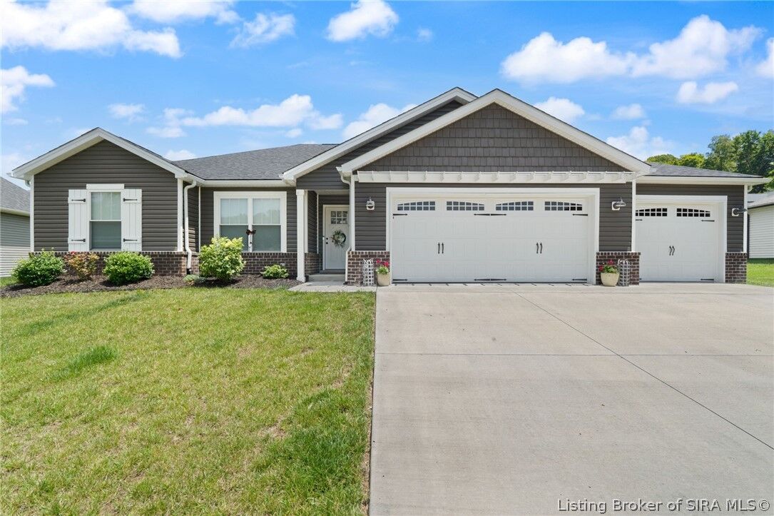 Property Photo:  4103 Cedar Creek Court  IN 47119 