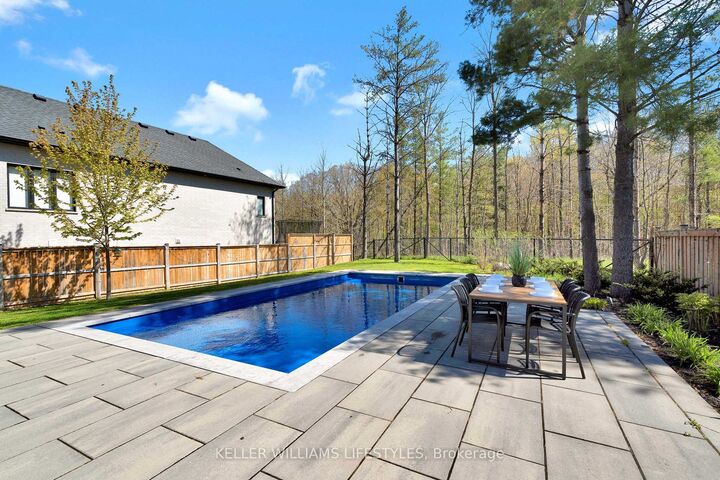 1724 Upper West Avenue — photo 1