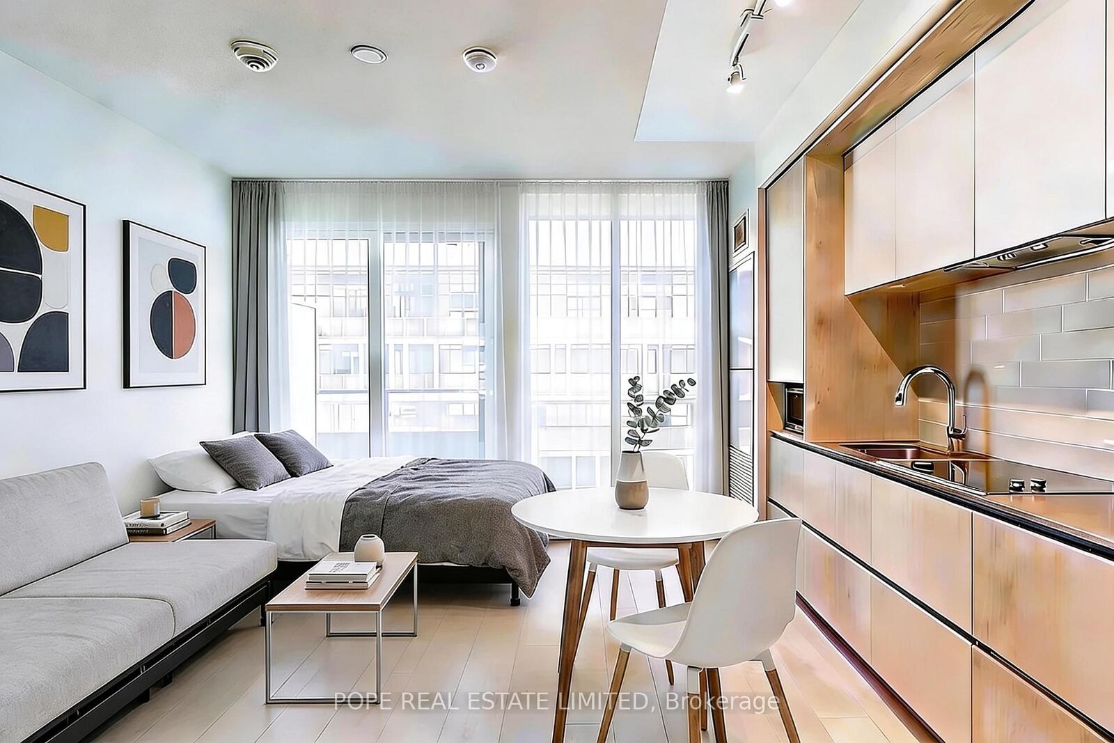 Property Photo:  225 Sumach Street W1002  ON M5A 0P8 