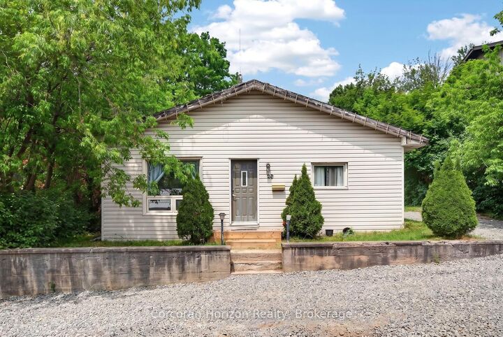 20 Parry Sound Road — photo 1