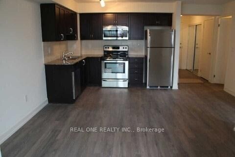 Property Photo: 812 Lansdowne Avenue 624 ON M6H 4K5