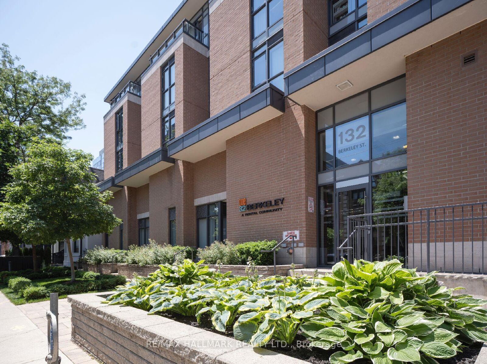 Property Photo:  132 Berkeley Street 204  ON M5A 2W9 