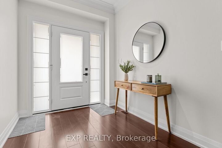Property Photo: 17 Harrison Avenue ON L5H 2N8
