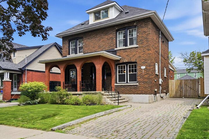 Property Photo: 17 Tuxedo Avenue S ON L8K 2R7