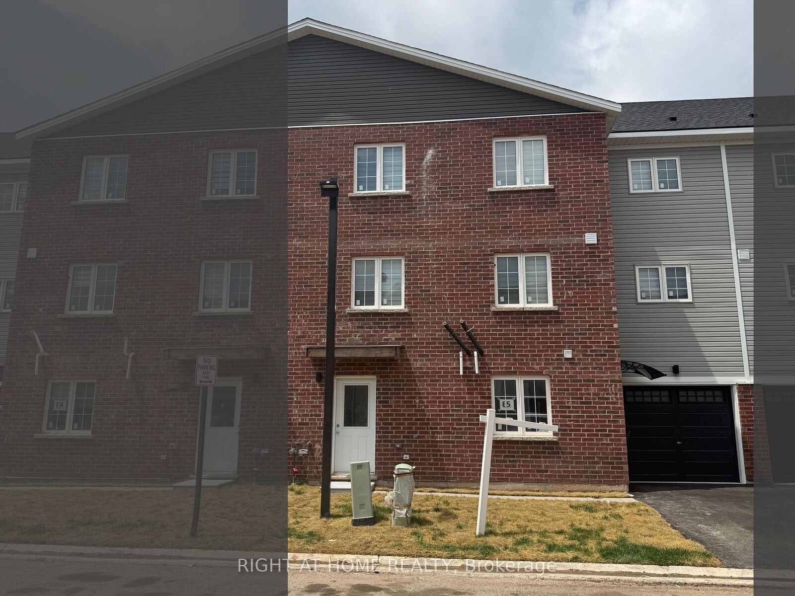 Property Photo:  113 Highriver Trail (Main)  ON L3C 0H6 