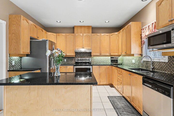 Property Photo: 2039 Calico Crescent ON K4A 4L7