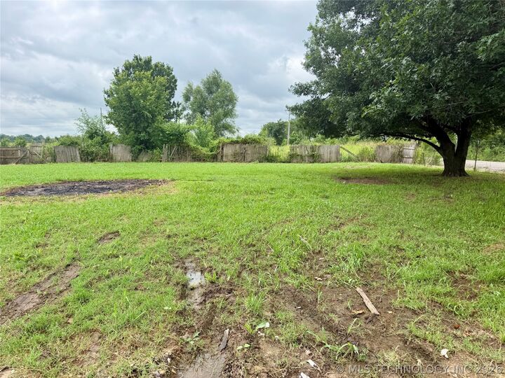 Property Photo: 6830 S 20th Street OK 74403