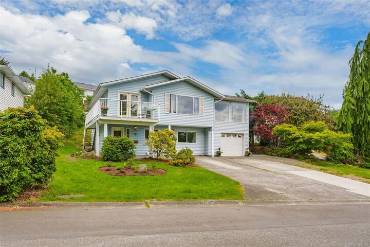 Property Photo: 109 Camrose Pl BC V9R 5V5