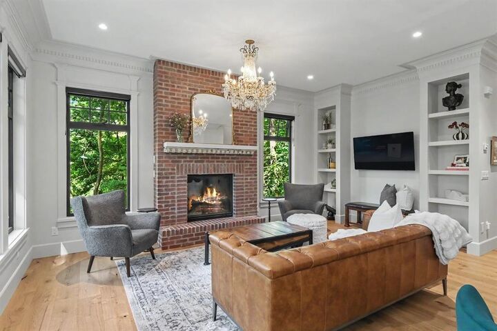 Property Photo: 19682 44 Avenue BC V3A 3E1