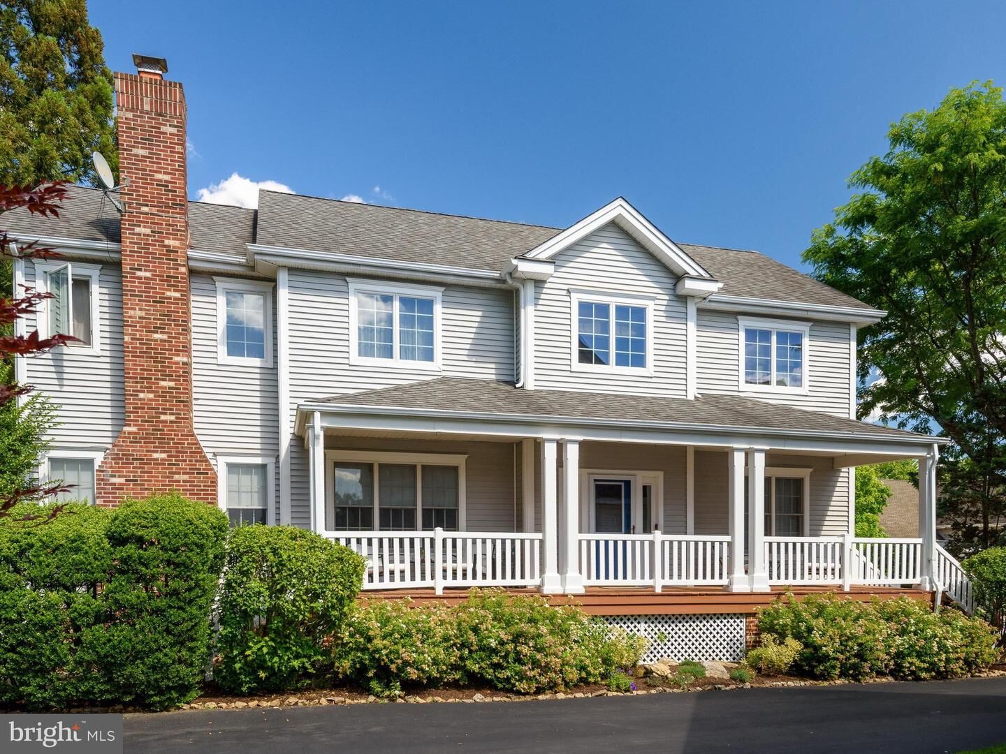 Property Photo: 605 Huntington Drive PA 19335