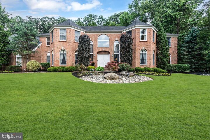 Property Photo:  15 Harmony Ln  NJ 08852 