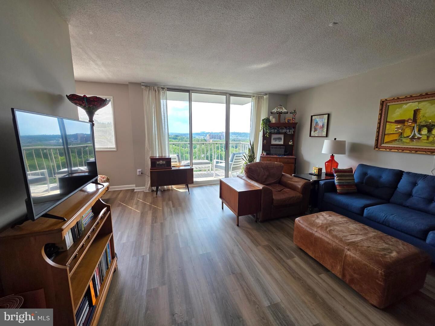 Property Photo: 2059 Huntington Avenue 1408 VA 22303