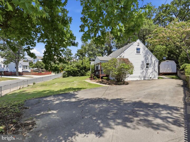 Property Photo:  6003 Rixey Drive  VA 22303 