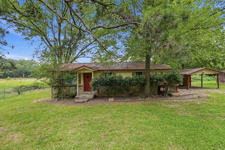 Property Photo:  2145 Blaney Hill Road  AR 72032 