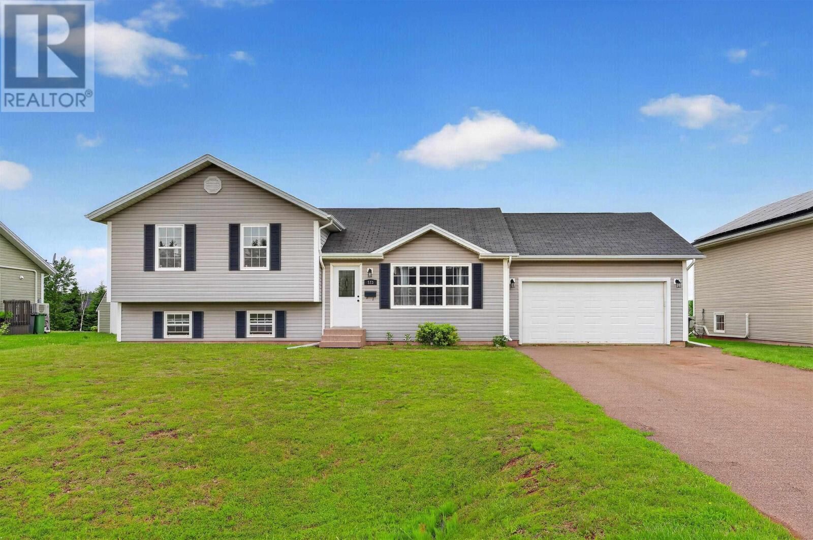 Property Photo: 123 Barbour Circle PE C1A 9S9
