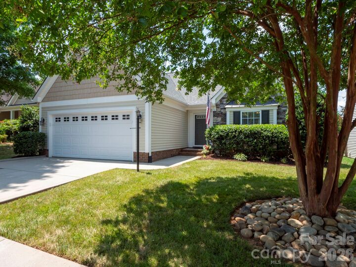 Property Photo: 4406 Glenduran Lane NC 28173