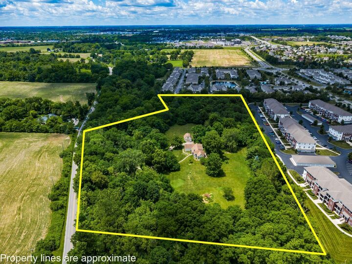 Property Photo: 5236 Hayden Run Road OH 43026