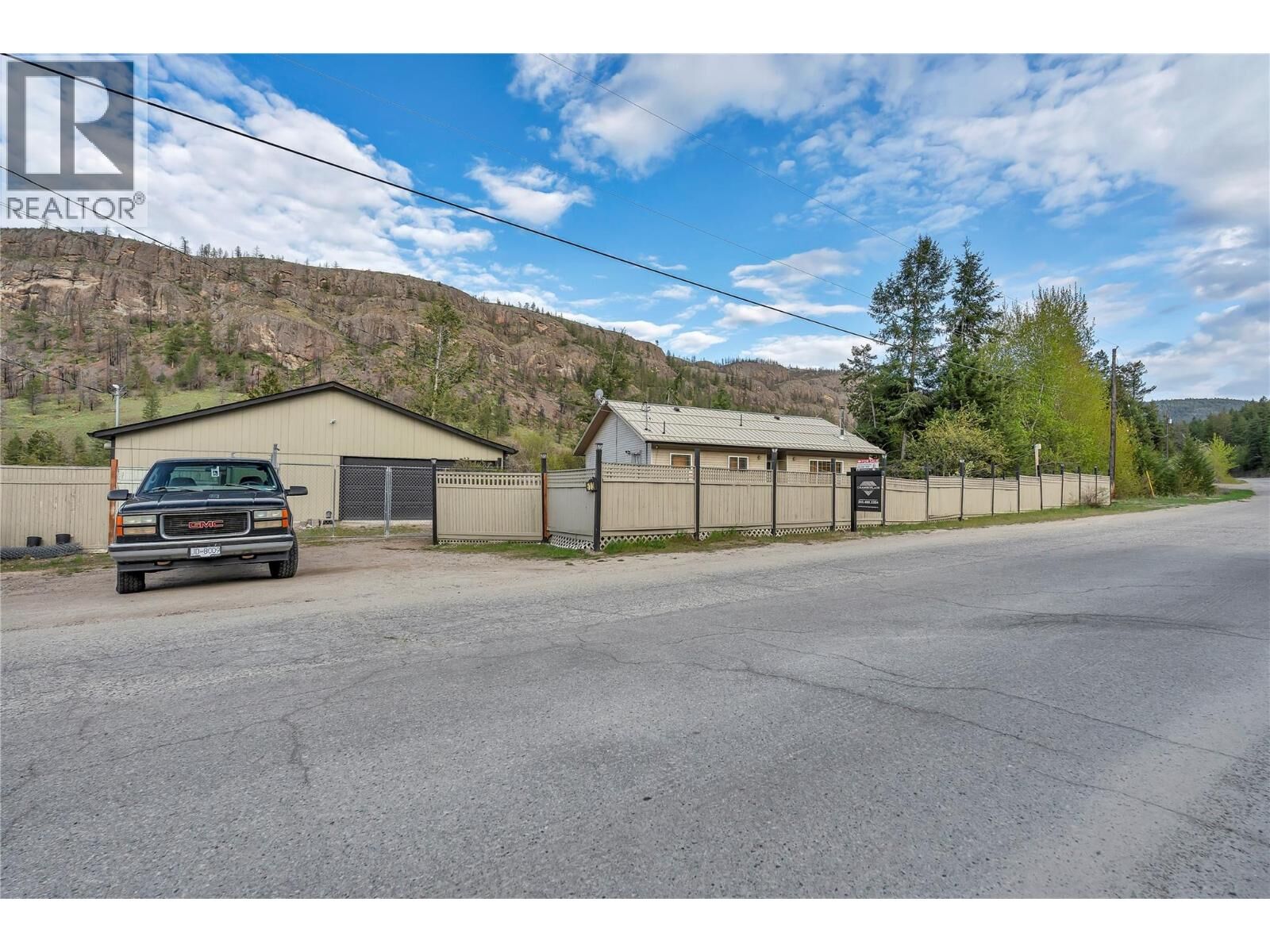 Property Photo: 523 Grand Oro Road BC V0H 1K0
