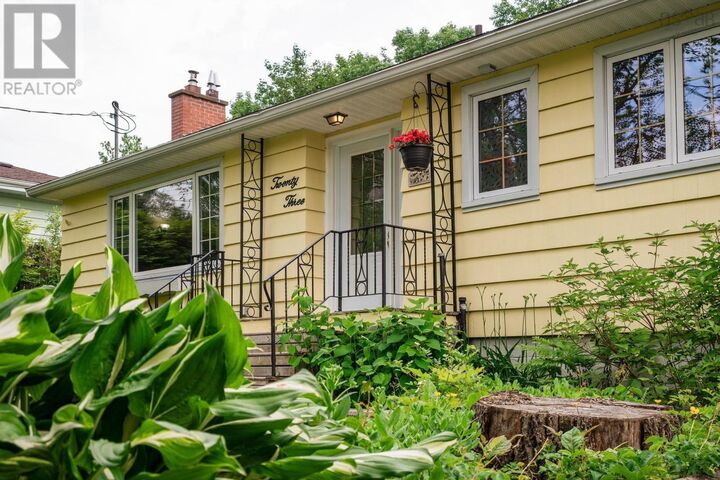Property Photo:  23 Brigadoon Ave  NS B2W 2B6 