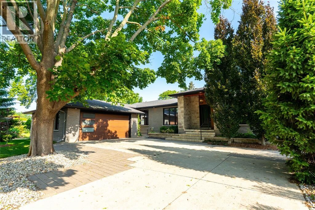 Property Photo: 1354 Blackwell Road ON N7S 5M4